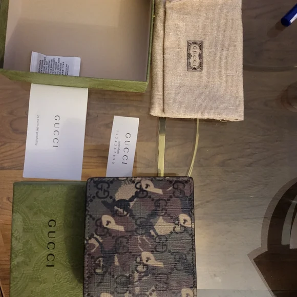 Authentic Palace x Gucci GG- P Supreme Canvas Bi-fold Camouflage Wallet - Picture 9 of 10